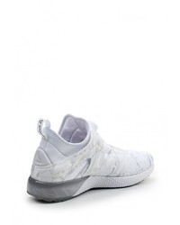 Женские бежевые кроссовки от Reebok