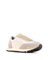 Мужские бежевые кроссовки от Maison Margiela