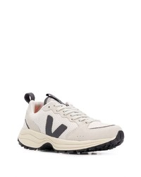 Мужские бежевые кроссовки от Veja