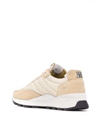 Мужские бежевые кроссовки от Ami