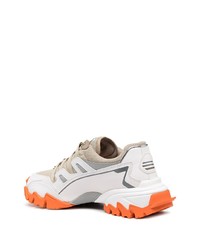 Мужские бежевые кроссовки от Valentino Garavani