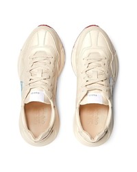 Мужские бежевые кроссовки от Gucci