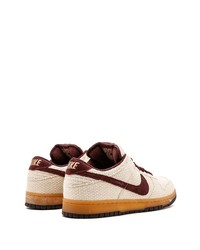 Мужские бежевые низкие кеды от Nike