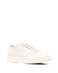 Мужские бежевые низкие кеды от Superga