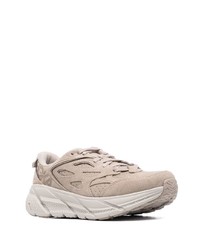 Мужские бежевые низкие кеды от Hoka One One