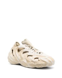 Мужские бежевые низкие кеды от adidas