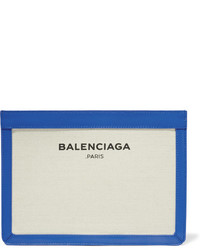 Бежевый клатч из плотной ткани от Balenciaga