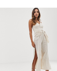 Бежевый льняной комбинезон в вертикальную полоску