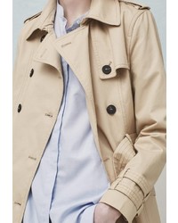 Женский бежевый плащ от Mango