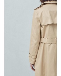 Женский бежевый плащ от Mango