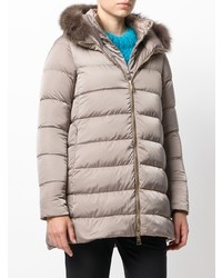 Женский бежевый пуховик от Herno