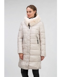 Женский бежевый пуховик от Ostrich