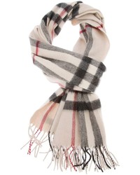 Женский бежевый шарф в шотландскую клетку от Burberry