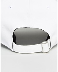 Мужская белая бейсболка от New Era