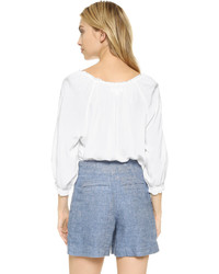 Белая блузка от Velvet