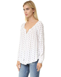 Белая блузка от Suncoo