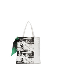 Белая большая сумка от Calvin Klein 205W39nyc