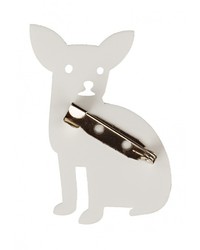 Белая брошь от Спартак