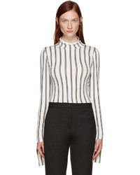 Белая водолазка в вертикальную полоску