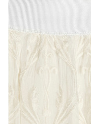Белая длинная юбка из фатина от Alice + Olivia