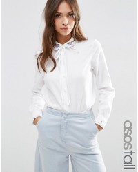 Женская белая классическая рубашка с вышивкой