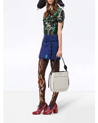 Белая кожаная большая сумка от Prada