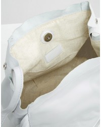 Белая кожаная сумка-мешок c бахромой от Mango