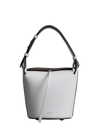Белая кожаная сумка-мешок от Burberry