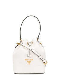 Белая кожаная сумка-мешок от Prada