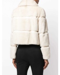 Белая короткая шуба от Cara Mila