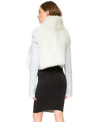 Белая короткая шуба от Gareth Pugh