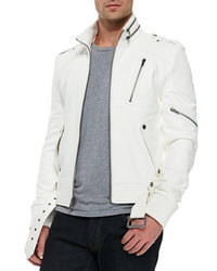 Белая куртка