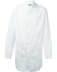 Белая куртка в вертикальную полоску