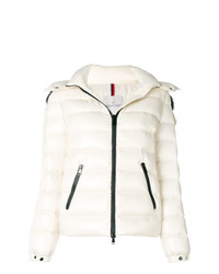 Женская белая куртка-пуховик от Moncler