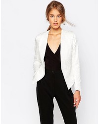 Женская белая легкая куртка от Closet