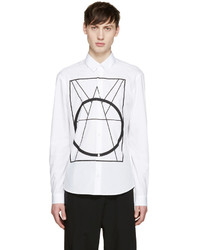 Мужская белая рубашка с геометрическим рисунком от McQ