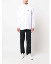 Мужская белая рубашка с длинным рукавом с вышивкой от Fred Perry