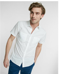 Белая рубашка с коротким рукавом из шамбре