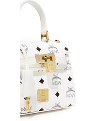 Женская белая сумка от MCM