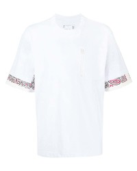 Мужская белая футболка с круглым вырезом с "огурцами" от Sacai