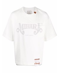 Мужская белая футболка с круглым вырезом с принтом от Maison Mihara Yasuhiro