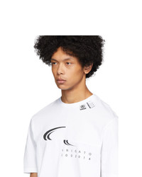 Мужская белая футболка с круглым вырезом с принтом от Axel Arigato