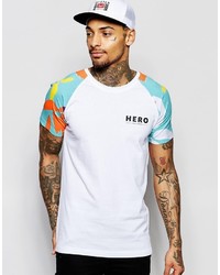 Мужская белая футболка с круглым вырезом с цветочным принтом от Hero's Heroine