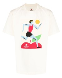 Мужская белая футболка с круглым вырезом от New Balance