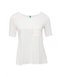 Женская белая футболка с круглым вырезом от United Colors of Benetton