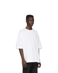 Мужская белая футболка с круглым вырезом от Juun.J