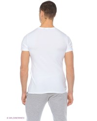 Мужская белая футболка с принтом от Oodji