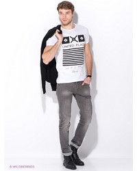 Мужская белая футболка с принтом от Oodji