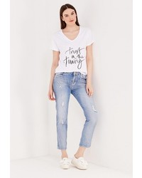 Женская белая футболка от adL