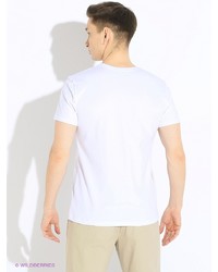 Мужская белая футболка от BAGGAGE